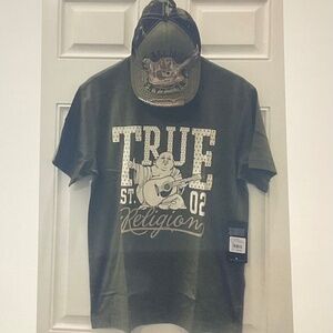 True religion Dotted True 02 Tee Size- L With True religion Trucker Hat.